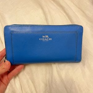 Coach leather accordion wallet
